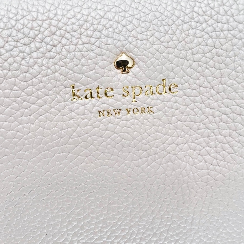 KATE SPADE NEW YORK — LARCHMONT AVENUE EVANGELIE SATCHEL BAG, SOFT LIMESTONE - Picture 13 of 13